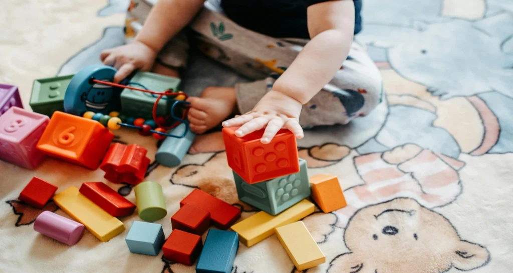 Find out how baby development toys support physical, cognitive, and sensory growth. Our guide helps parents pick the best toys for every stage.